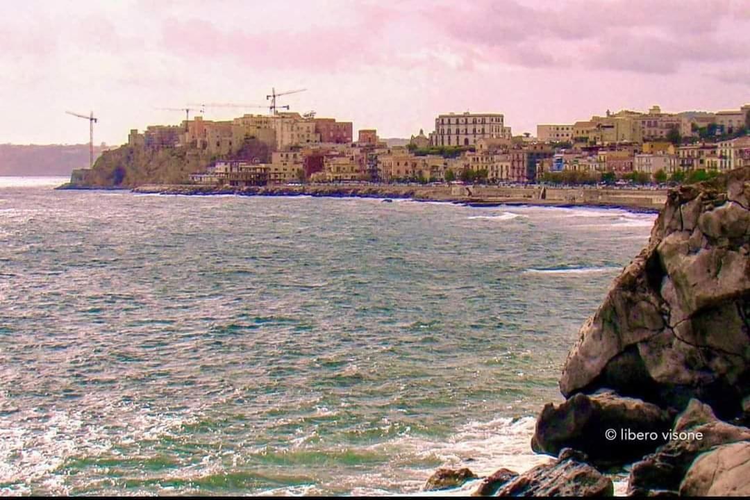 Pozzuoli 100Per100 Home Номер фото